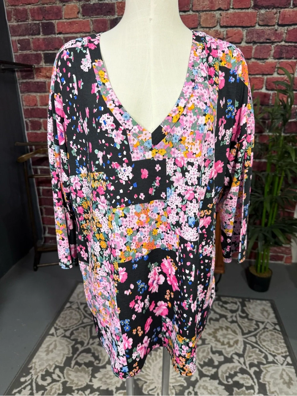 V-Neck Black Floral Patchwork Tunic with Pink Accents Dear Scarlet XL